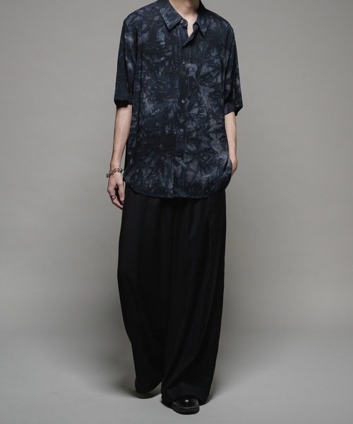 CASPER JOHN（キャスパージョン）の「Various loose shirts -tie dye- /バリアスルーズシャツ -タイダイ-（シャツ/ブラウス・メンズ・グレー/ベージュ/ネイビー/ブラウン/ブラック・X-SMALL/SMALL/MEDIUM/LARGE）」の17枚目の写真