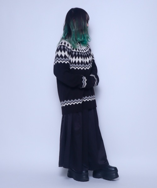 Bling Leads(ブリングリーズ)の「Z)【BLINGLEADS】124805 5GG フェアアイル柄クルーネック ニットセーター(ニット/セーター・メンズ・ベージュ/ブラック/グレー系その他・MEDIUM/LARGE)」の6枚目の写真