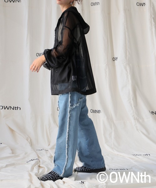 OWNth(オンス)の「フリンジデニムパンツ(その他パンツ・レディース・ライトブルー/インディゴブルー・LARGE/MEDIUM)」の11枚目の写真