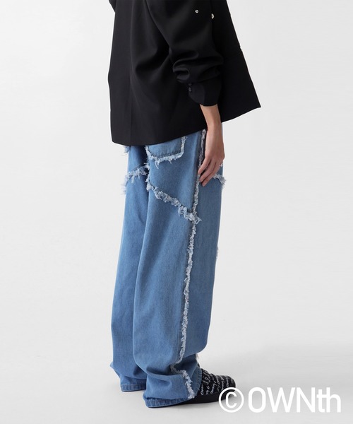 OWNth(オンス)の「フリンジデニムパンツ(その他パンツ・レディース・ライトブルー/インディゴブルー・LARGE/MEDIUM)」の20枚目の写真