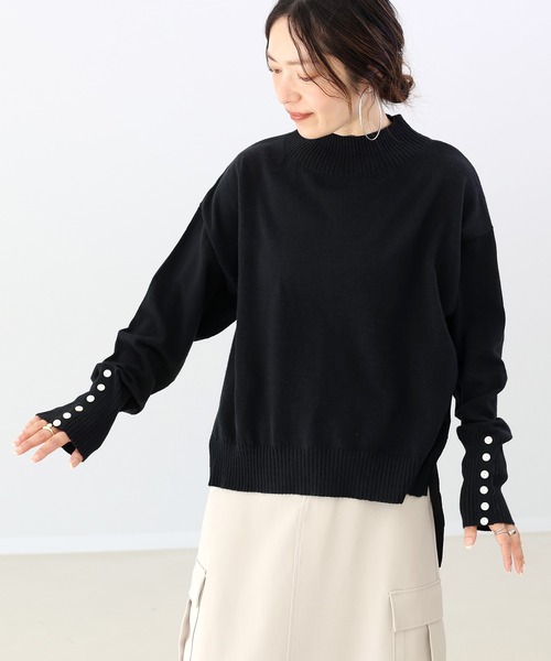 Aletta vita（アレッタビータ）の「スタンドネックやわらかストレッチ袖ボタンニットプルオーバー（ニット/セーター・レディース・ブルー/オフホワイト/ブラック・FREE）」の12枚目の写真