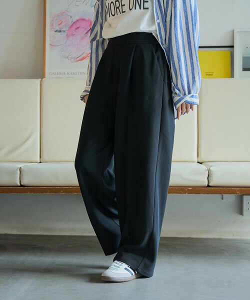 coen（コーエン）の「イージービューティーワイドパンツ（WEB限定サイズ）（スラックス・レディース・ライム/ダークグレー/コバルトブルー/ブラック・S/M/L/XL）」の6枚目の写真