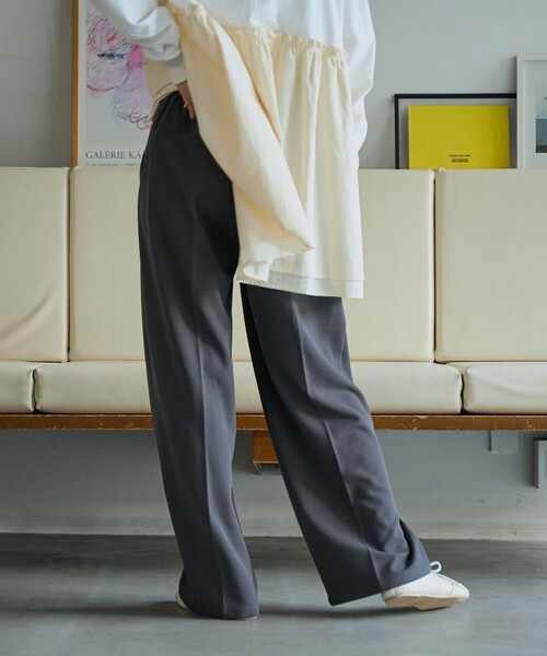 coen（コーエン）の「イージービューティーワイドパンツ（WEB限定サイズ）（スラックス・レディース・ライム/ダークグレー/コバルトブルー/ブラック・S/M/L/XL）」の10枚目の写真