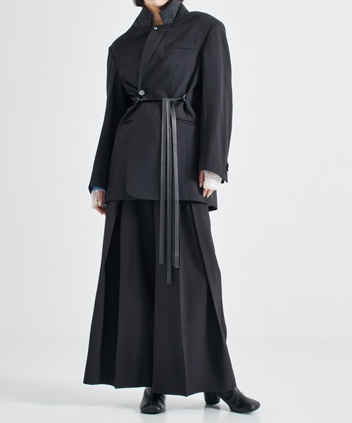 STUDIOUS(ステュディオス)の「【STUDIOUS/ステュディオス】Leather Belted Tailored Jacket/レザーベルテッドテイラードジャケット(テーラードジャケット・レディース・ブラック/ベージュ・1/2)」の6枚目の写真