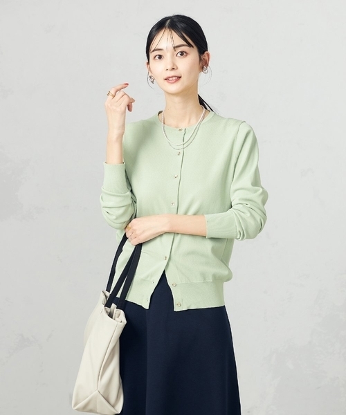 a.v.v（アーヴェヴェ）の「【洗える/UVカット】クルーネックカーディガン（カーディガン/ボレロ・レディース・ホワイト/ブラック/オレンジ/ブルー/ミント/グレー系その他・40/38/36/34/42）」の21枚目の写真