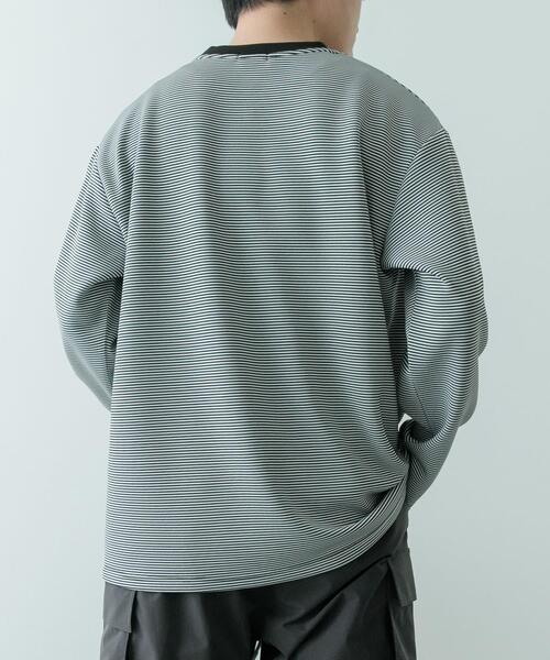 ITEMS URBANRESEARCH（アイテムズ アーバンリサーチ）の「ダンボール ロングスリーブ カットソー（Tシャツ/カットソー・メンズ・その他1/ホワイト/ブラック・MEDIUM/LARGE）」の5枚目の写真
