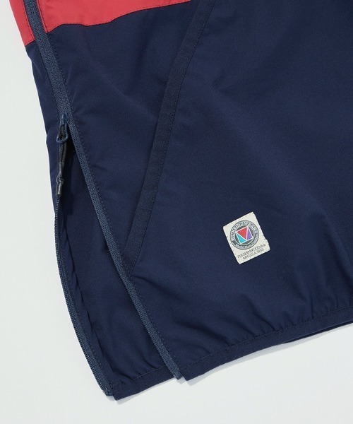 penguin BY MUNSINGWEAR（ペンギン バイ マンシングウェア）の「Hhalf Zip GOLF TEAM Jacket（その他アウター・メンズ・ネイビー/ホワイト・M/L/XL）」の10枚目の写真