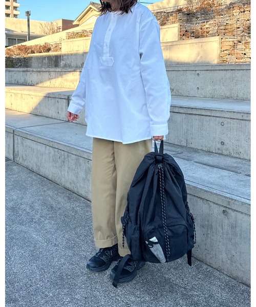 DEVICE（デバイス）の「【@___mika___livingコラボ】カラビナ付き パラコード巾着 バックパック（バックパック/リュック・レディース・ブラック・FREE）」の7枚目の写真