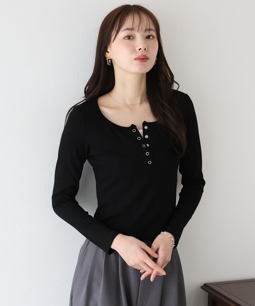BLUEEAST(ブルーイースト)の「ヘンリーネック長袖Tシャツ(Tシャツ/カットソー・レディース・グレー/ブルー/ブラック/ホワイト/チャコールグレー・MEDIUM)」の2枚目の写真