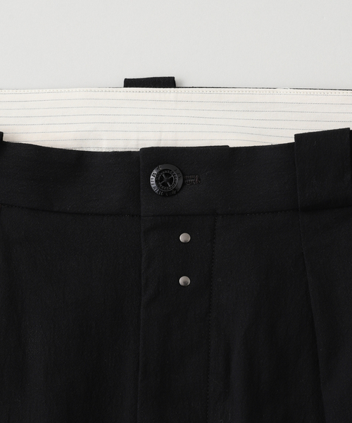 Ets.MATERIAUX(マテリオ)の「ETS.MATERIAUX(マテリオ)Cotton Farmer トラウザー(スラックス・メンズ・ブラック・2/3)」の7枚目の写真