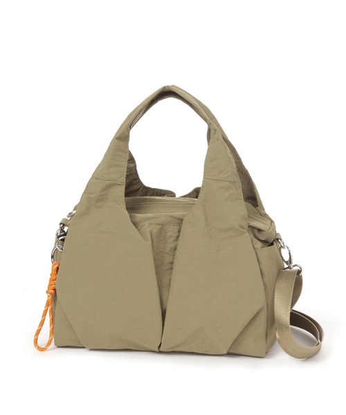 GLOBAL WORK（グローバルワーク）の「撥水軽量2WAYポケットファスナートートS /308500（トートバッグ・レディース・カーキ/レオパード/ブラック/グレー/ベージュ/グレイッシュベージュ・FREE）」の5枚目の写真