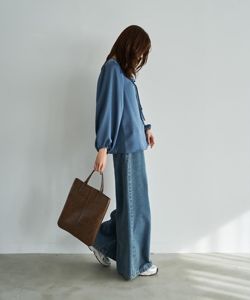 STYLE DELI（スタイルデリ）の「ヴィンテージサテンWリボンブラウス（シャツ/ブラウス・レディース・ブラック/ブルー系その他・FREE）」の5枚目の写真