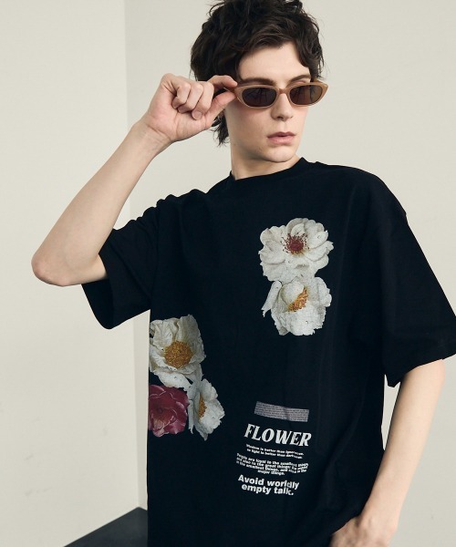 Flower サイン入りTシャツ Flower サイン入りTシャツ 小さいサイズ】ステッチ刺繍デザインTシャツ