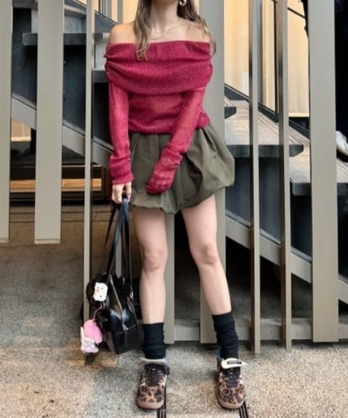 rienda（リエンダ）の「バルーンミニジャストウエストスコートショートパンツ（スカート・レディース・ブラック/ホワイト/カーキ・MEDIUM/SMALL/X-SMALL）」の20枚目の写真