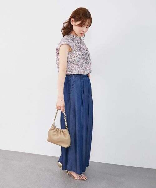 le.coeur blanc（ルクールブラン）の「リバティアソートフロントフリルフレンチブラウス（シャツ/ブラウス・レディース・ブルー系その他2/ピンク系その他2・38）」の3枚目の写真
