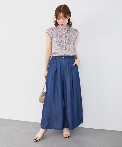 le.coeur blanc（ルクールブラン）の「リバティアソートフロントフリルフレンチブラウス（シャツ/ブラウス・レディース・ブルー系その他2/ピンク系その他2・38）」の5枚目の写真