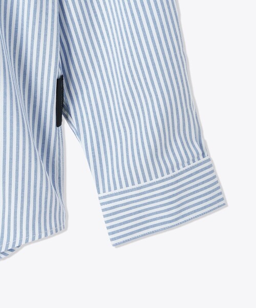 Columbia（コロンビア）の「速乾 ベンチレーション COLUMBIA BLACK LABEL／メンズ シェブロンリム  ロングスリーブ シャツ オックスフォード ／コロンビアブラックレーベル（シャツ/ブラウス・メンズ・ホワイト/ホワイト×ブルー/ブルー・S/M/L/XL）」の17枚目の写真