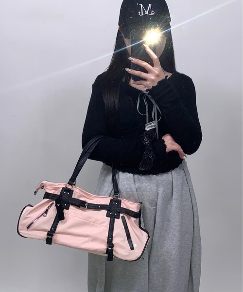 lilful（リルフル）の「【ペットボトル収納可能！】Y2K ベルトボストン2WAYショルダーバッグ ハンドバッグ（ショルダーバッグ・レディース・レオパード/ブラック/ピンク・F）」の14枚目の写真