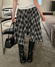 VQ | asymmetry check pattern skirt / アシンメトリー オンブレチェック柄 スカート / ギザギザランダムカットの裾が◎(スカート)
