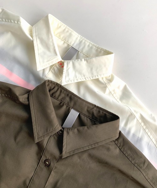 Q（キュー）の「ヨークリブ半袖シャツ（シャツ/ブラウス・レディース・ホワイト/オリーブ・MEDIUM）」の14枚目の写真