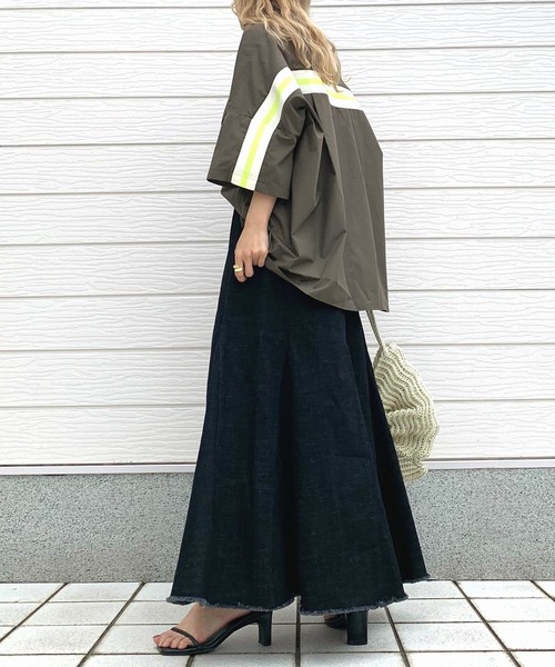 Q（キュー）の「ヨークリブ半袖シャツ（シャツ/ブラウス・レディース・ホワイト/オリーブ・MEDIUM）」の19枚目の写真