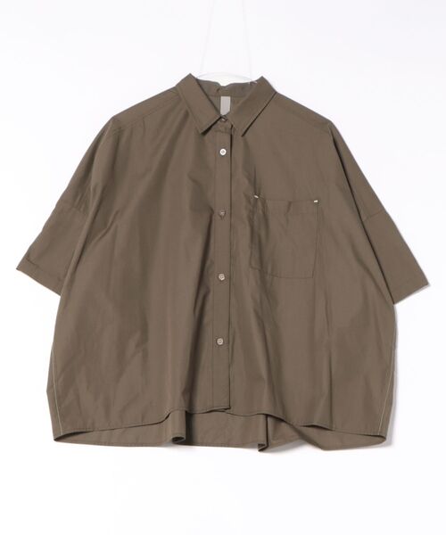 Q（キュー）の「ヨークリブ半袖シャツ（シャツ/ブラウス・レディース・ホワイト/オリーブ・MEDIUM）」の3枚目の写真