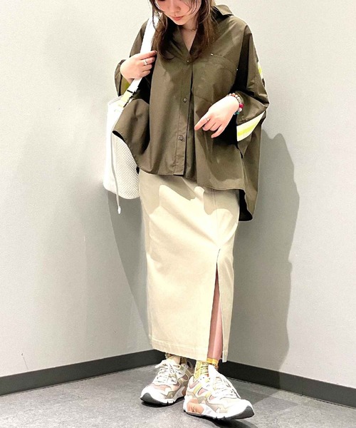 Q（キュー）の「ヨークリブ半袖シャツ（シャツ/ブラウス・レディース・ホワイト/オリーブ・MEDIUM）」の7枚目の写真