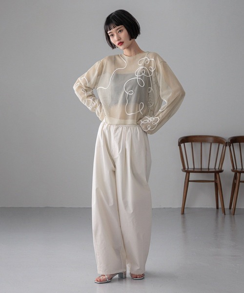 LOWRYS FARM（ローリーズファーム）の「タックボリュームコクーンパンツ　327284（スラックス・レディース・ブラウン/パープル/アイボリー/ブラック・MEDIUM/LARGE）」の10枚目の写真