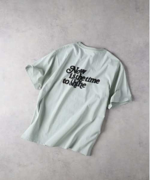 Right-on(ライトオン)の「Other(ソノタ)【メンズ】ぼかしプリント&刺繍Tシャツ(Tシャツ/カットソー・メンズ・ダークグレー/ホワイト/グリーン・L/XL/M)」の3枚目の写真