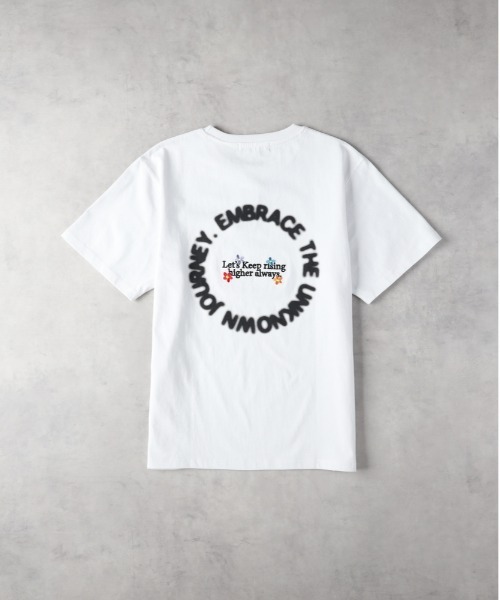 Right-on(ライトオン)の「Other(ソノタ)【メンズ】ぼかしプリント&刺繍Tシャツ(Tシャツ/カットソー・メンズ・ダークグレー/ホワイト/グリーン・L/XL/M)」の5枚目の写真