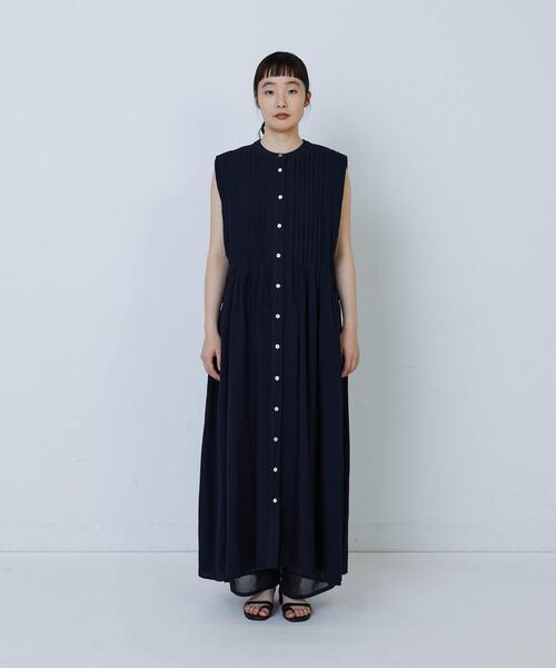 LOISIR(ロワズィール)の「【MTサイズ有り】レーヨンリネンスラブローンノースリーブワンピース(ワンピース・レディース・キナリ/ネイビー・M/MT)」の9枚目の写真