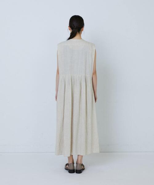 LOISIR(ロワズィール)の「【MTサイズ有り】レーヨンリネンスラブローンノースリーブワンピース(ワンピース・レディース・キナリ/ネイビー・M/MT)」の19枚目の写真