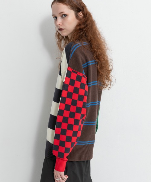 AULA AILA（アウラアイラ）の「マルチボーダー2WAYニット（ニット/セーター・レディース・ブラック/ブラウン/ネイビー・0）」の16枚目の写真