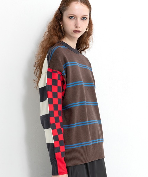 AULA AILA（アウラアイラ）の「マルチボーダー2WAYニット（ニット/セーター・レディース・ブラック/ブラウン/ネイビー・0）」の21枚目の写真