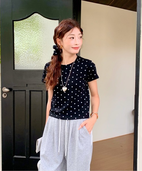 everycoco(エブリーココ)の「ドット柄ショートTシャツ シュシュSET(Tシャツ/カットソー・レディース・ホワイト/ブラック・FREE)」の16枚目の写真