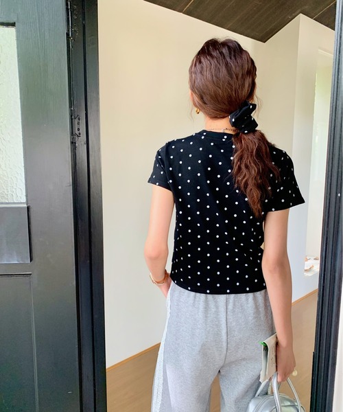 everycoco(エブリーココ)の「ドット柄ショートTシャツ シュシュSET(Tシャツ/カットソー・レディース・ホワイト/ブラック・FREE)」の17枚目の写真