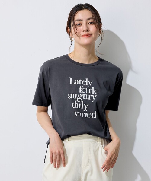 ANY(エニィ)の「半袖ロゴTシャツ(Tシャツ/カットソー・レディース・グレー系1/アイボリー系1/アイボリー系2・4)」の15枚目の写真