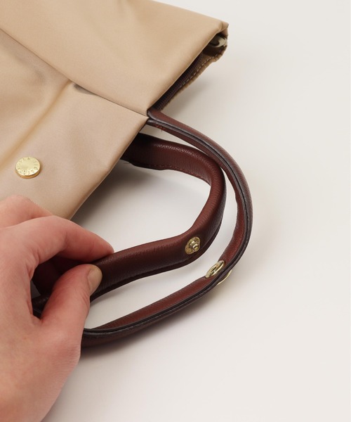 Legato Largo(レガートラルゴ)の「Legato Largo 肩楽撥水ナイロン A4トート型リュック(バックパック/リュック・レディース・レッド/ベージュ/ラベンダー/ネイビー/ブラック/グレー/ライトブラウン・FREE)」の22枚目の写真