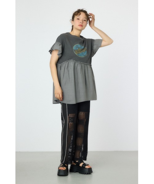 RODEO CROWNS WIDE BOWL（ロデオクラウンズワイドボウル）の「オーバルプリントドッキングフリルチュニック（その他トップス・レディース・ライトブラック/レッド/アイボリー・FREE）」の7枚目の写真