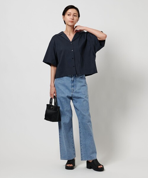 UNITED ARROWS(ユナイテッドアローズ)の「エアリー オープンカラー 五分袖 シャツ(シャツ/ブラウス・レディース・ネイビー/ダークグレー・FREE)」の6枚目の写真