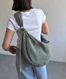 LBC | 撥水ナイロンビッグショルダーバッグ(ショルダーバッグ)