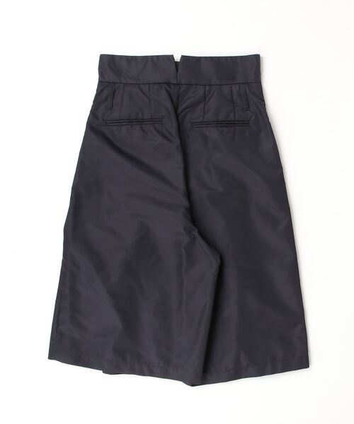 CINOH(チノ)の「ECONYL HIGH WAIST SHORTS(その他パンツ・レディース・ネイビー・38)」の4枚目の写真