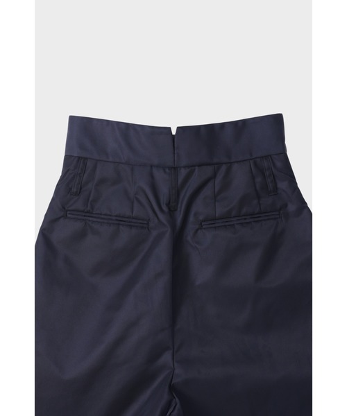 CINOH（チノ）の「ECONYL HIGH WAIST SHORTS（その他パンツ）」 - WEAR