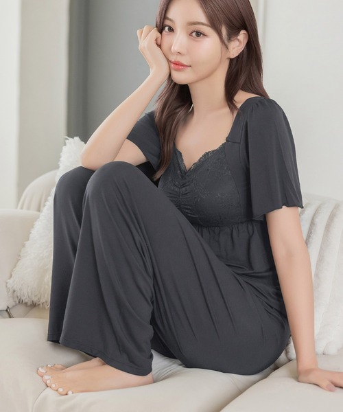 ラクシアスリープ》ナイトブラキャミ半袖フレア&ロングパンツ（ルーム