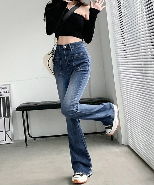 Miniministore(ミニミニストア)の「韓国風セミフレアデニムパンツ レディース(デニムパンツ・レディース・インディゴブルー・L/S/XL/M)」の4枚目の写真