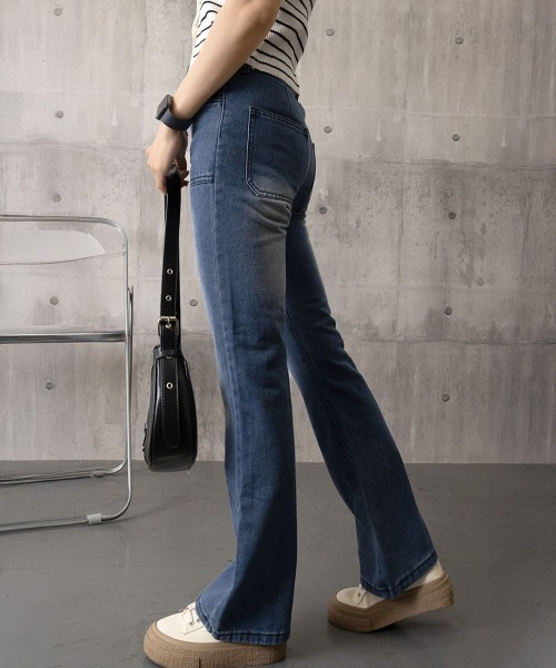 Miniministore(ミニミニストア)の「韓国風セミフレアデニムパンツ レディース(デニムパンツ・レディース・インディゴブルー・L/S/XL/M)」の11枚目の写真