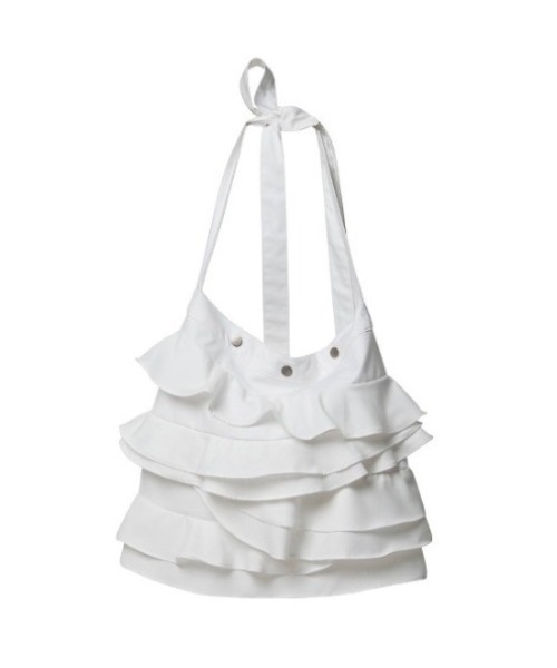 FLAREUP(フレアアップ)の「【FLAREUP】Faye Frill Bag / 【フレアアップ】フリルショルダーバッグ(ショルダーバッグ・レディース・ブラック/ホワイト・ONE SIZE)」の3枚目の写真