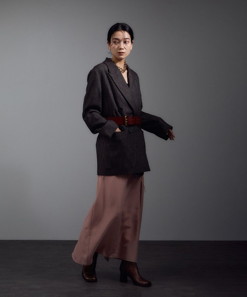 SALON adam et rope'（サロン アダム エ ロペ）の「【WEB限定】レザースクエアトゥヒールショートブーツ（ブーツ・レディース・ブラック/その他1・23.5/24.5/23/24/37.5/37/36.5/36）」の5枚目の写真