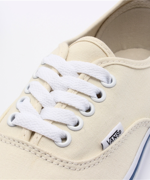 VANS（バンズ）の「VANS AUTHENTIC（スニーカー・レディース・ホワイト・6.5/4.5/5.5）」の3枚目の写真