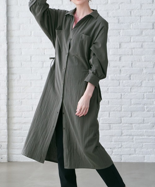 ikka（イッカ）の「コットンスキッパーシャツワンピース（ワンピース・レディース・ブルー/モカ/ダークグリーン・L/M/S）」の2枚目の写真